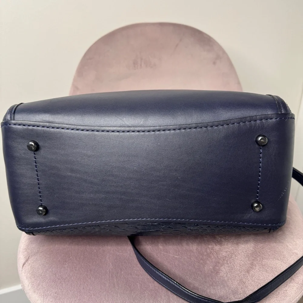 Coach Drifter Carryall Navy Snake Embossed Leather 2016 Gunmetal Hardware - Picture 4 of 15